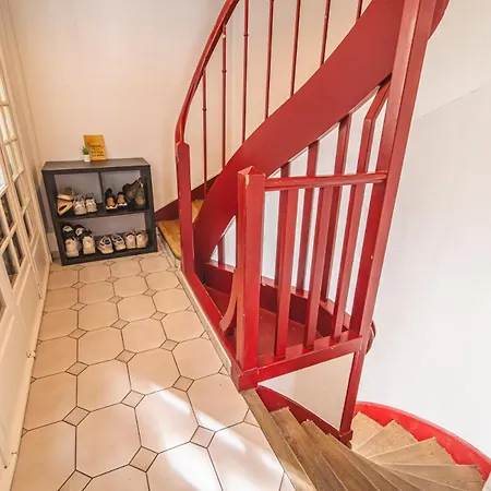 Apartment Grand Gare Centre 4 *
